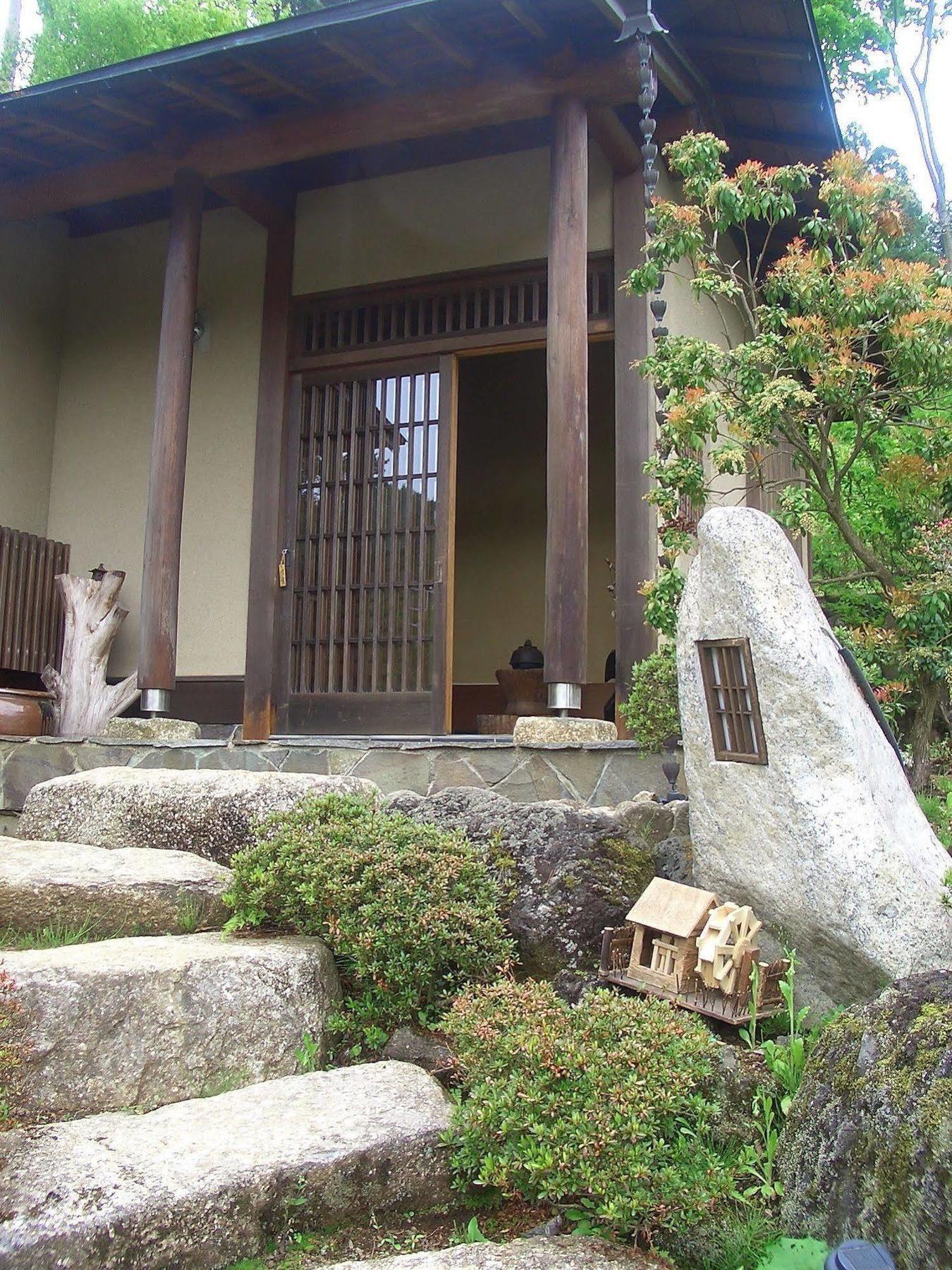 Shikitei Hotel Fujiyoshida Exterior foto